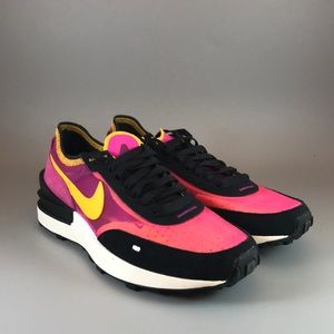 Nike Waffle One ‘Active Fuchsia’